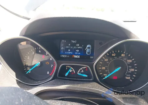 2017 Ford Escape Se z USA, uszkodzony, nr VIN 1FMCU9GD0HUB34442